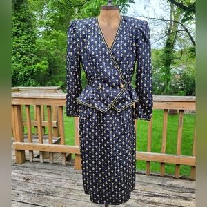 Vintage 80s Skirt Suit Set Peplum Fleur De Lis Black Gold 8 Petites For Maggy